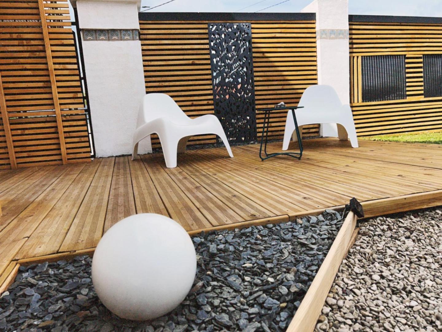 Love Room Haut De Gamme - L'Extase Avec Jacuzzi Violaines Екстер'єр фото